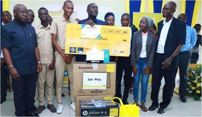 Le lycée classique d’Abidjan remporte la 2e édition du jeu-concours « Génération numérique »