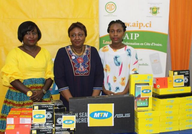 MTN Côte d’Ivoire dote l’Agence Ivoirienne de Presse de matériels informatiques et numériques