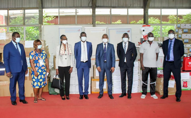 La Banque Atlantique GTA Assurance et GTA Assurance vie participe au fond de lutte contre le COVID-19 au Togo