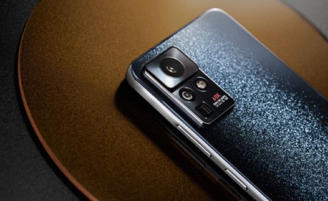 Le Infinix ZERO X PRO débarque en Côte d'Ivoire avec une super caméra