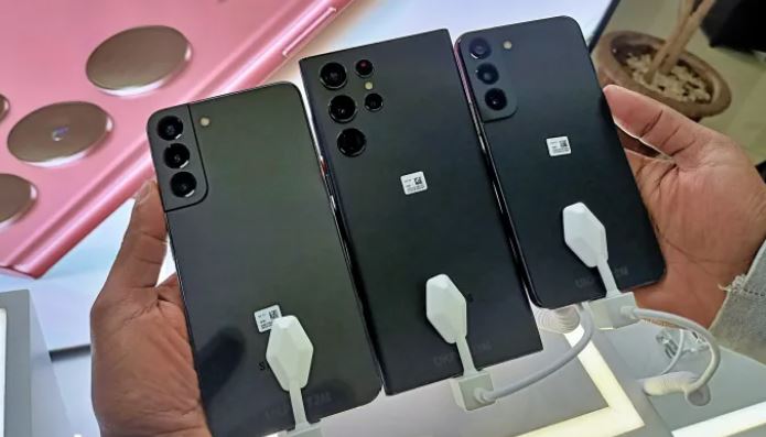 La série Samsung Galaxy S22 fiche technique et spécification en Afrique