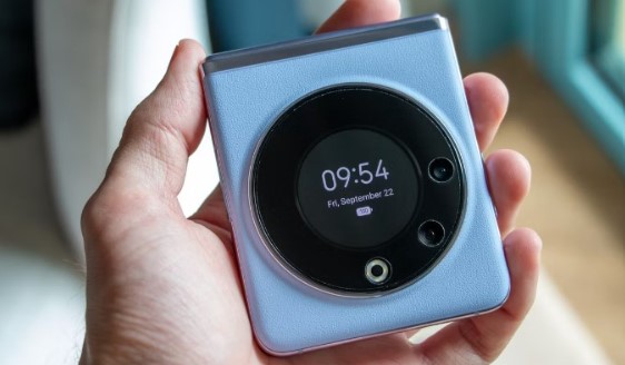 Tecno lance le Phantom V Flip 5G, son premier téléphone à clapet pliable
